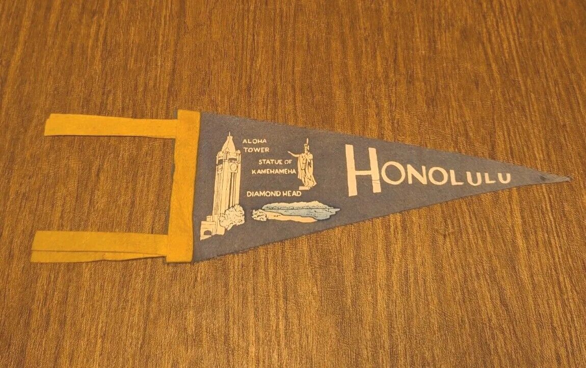 Vintage Honolulu Hawaii Pennant Flag Diamond Head King Kamehameha Tiki Bar