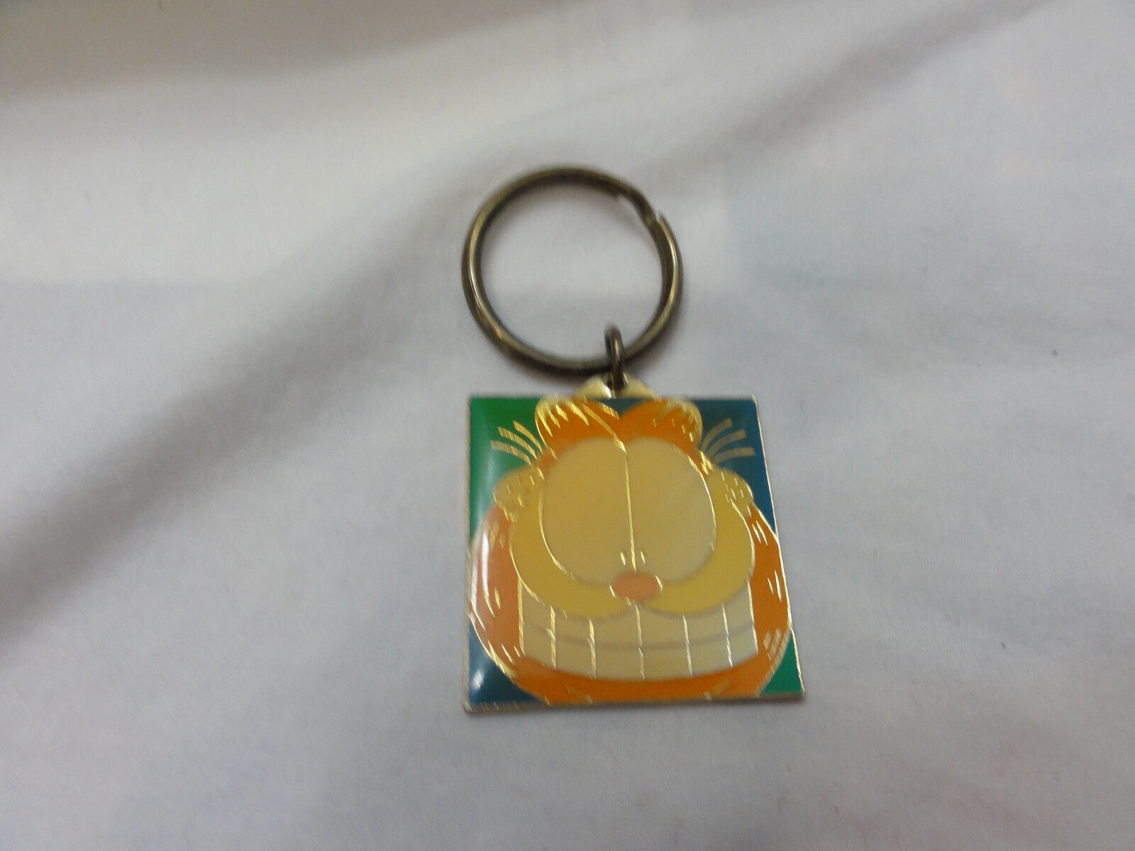 Garfield Key Chain / Key Ring ~ Paws ~ 1990\'s ~ Square Metal ~ China