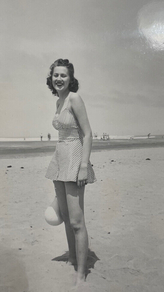 Vintage Original Photograph Pretty Girl Poses Nice Legs Nice Bathing Suit Nice..
