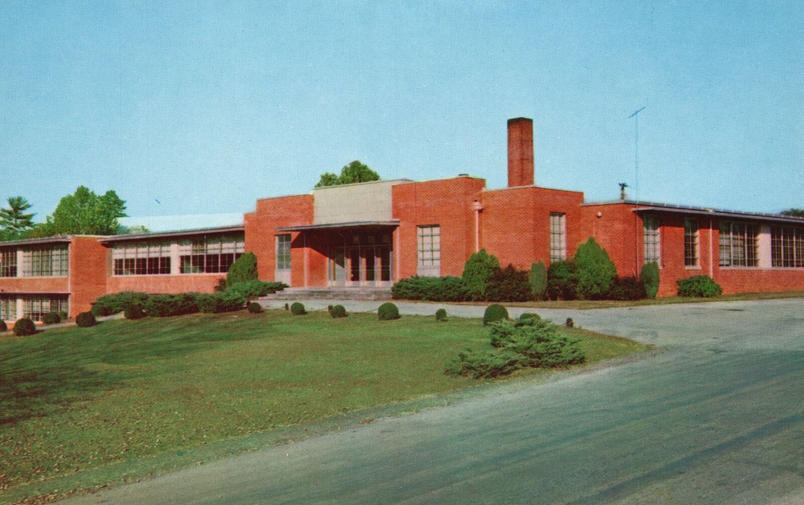 Vintage Postcard View of High School Building Franklin North Carolina N.C.