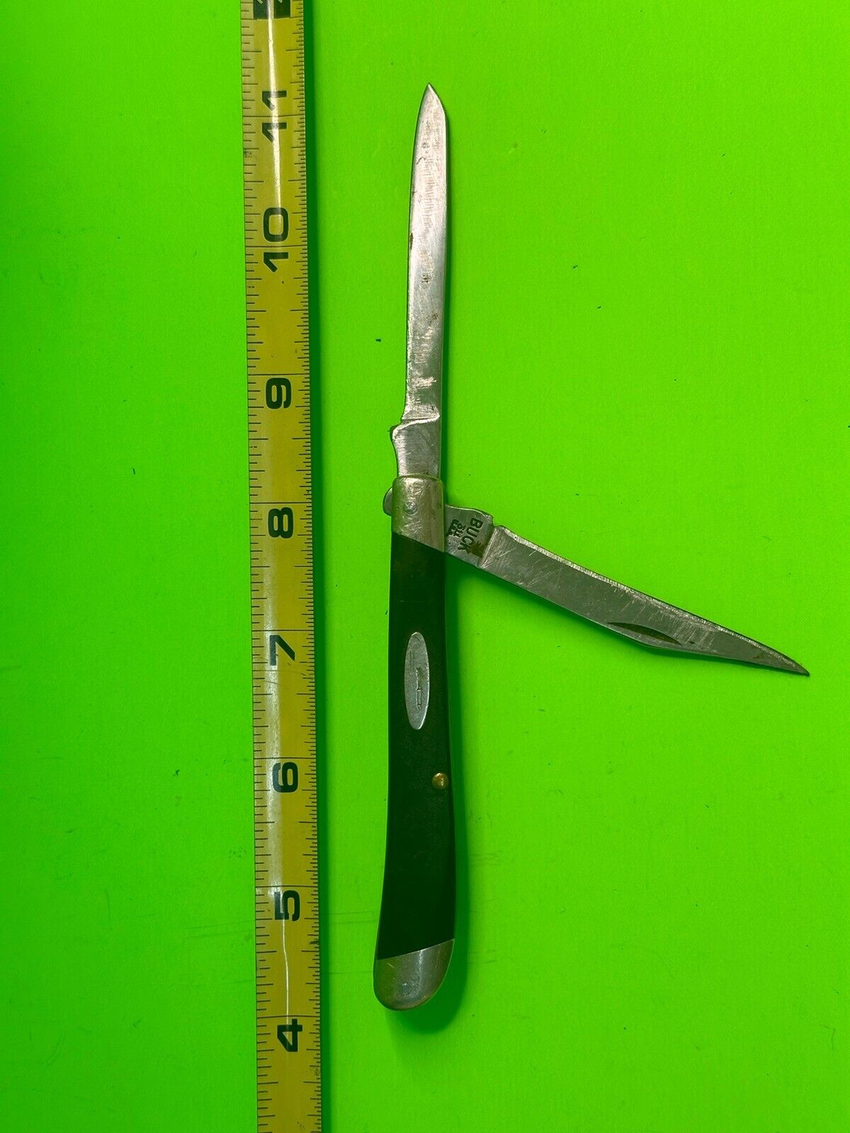 1972-1986 BUCK 311 Slimline Trapper Folding Pocket Knife USA.    #18A