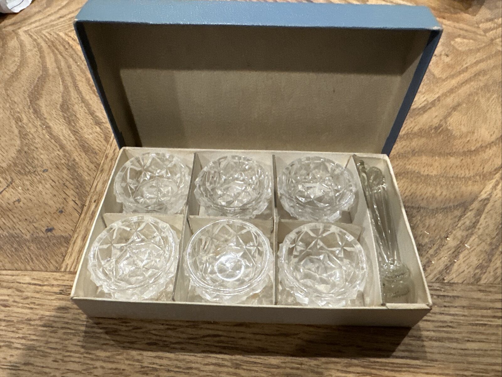 Vtg Viking Crystal Set 6×6 Salt Cellars +  Spoons In Original Box