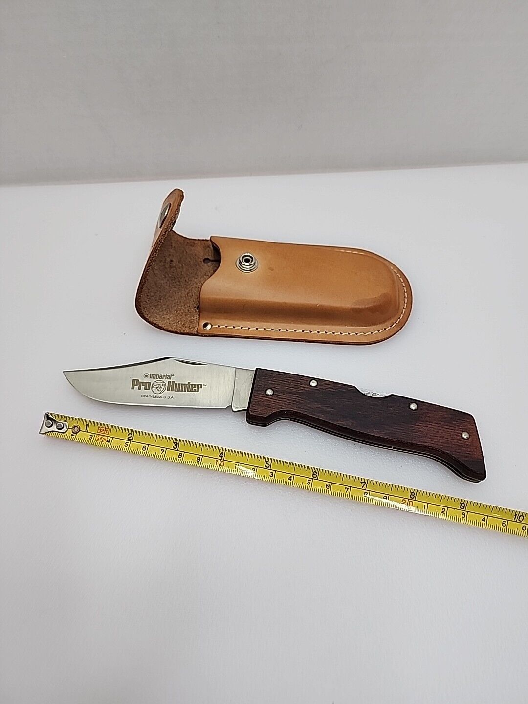 Imperial USA Pro Hunter Knife w/Wood Handle & Original Leather Sheath Vintage‼️