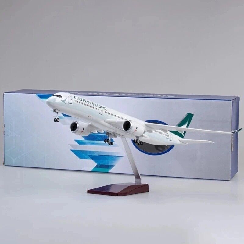 1:142 Scale Cathay Pacific A350 Airline Model W/ Light Landing Gear Free P&P
