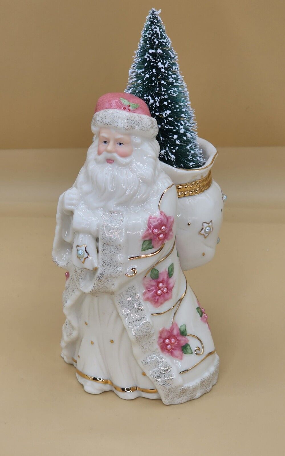 LENOX PETALS & PEARLS SANTA WITH CHRISTMAS TREE ORIGINAL BOX