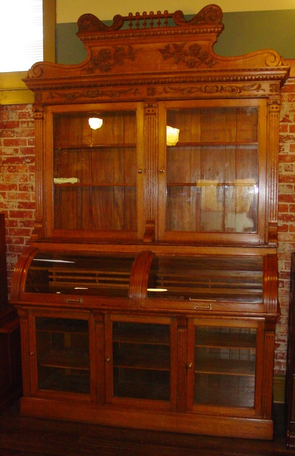 Outstanding antique quartered oak large jewelers cabinet-----15923