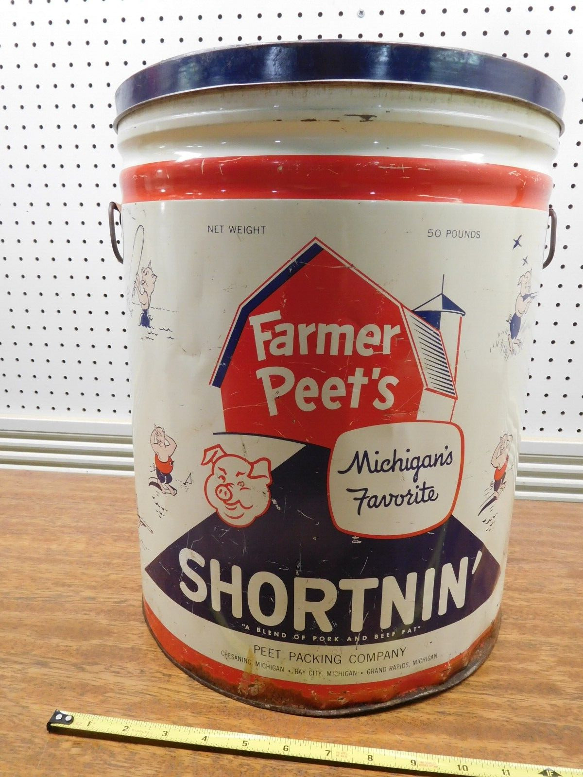 Excellent Vintage GIANT Tin Farmer Peet's Shortnin' Michigan's Favorite