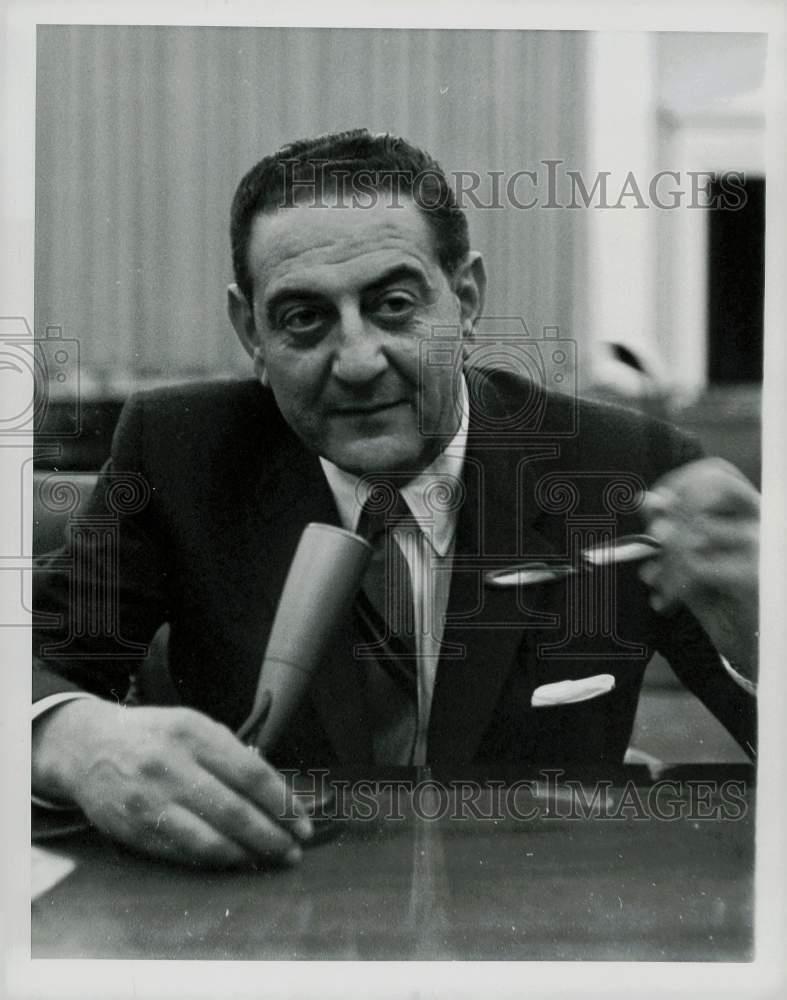 1956 Press Photo Orchestra Leader Guy Lombardo testifies in Washington, D.C.