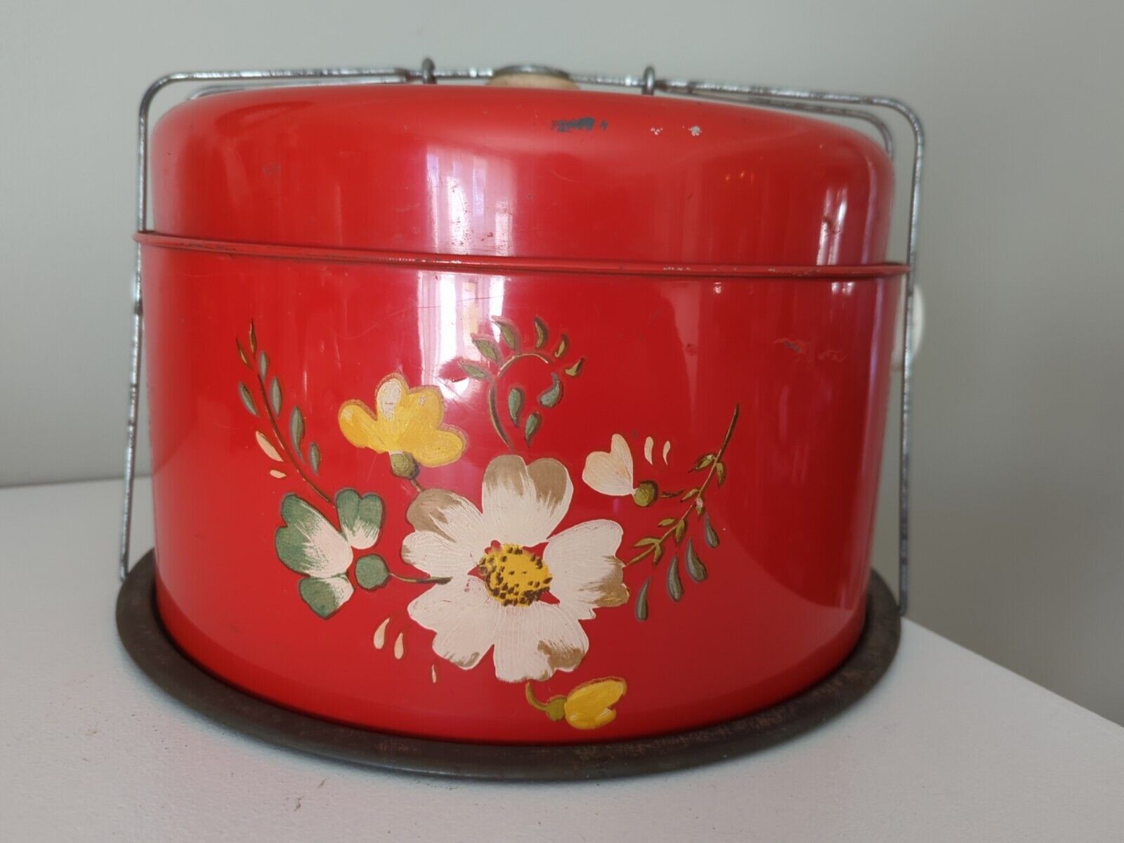 Vintage Cake Pie Carrier Tin Metal Red Tole Floral Two Tier Farmhouse Kitchen 