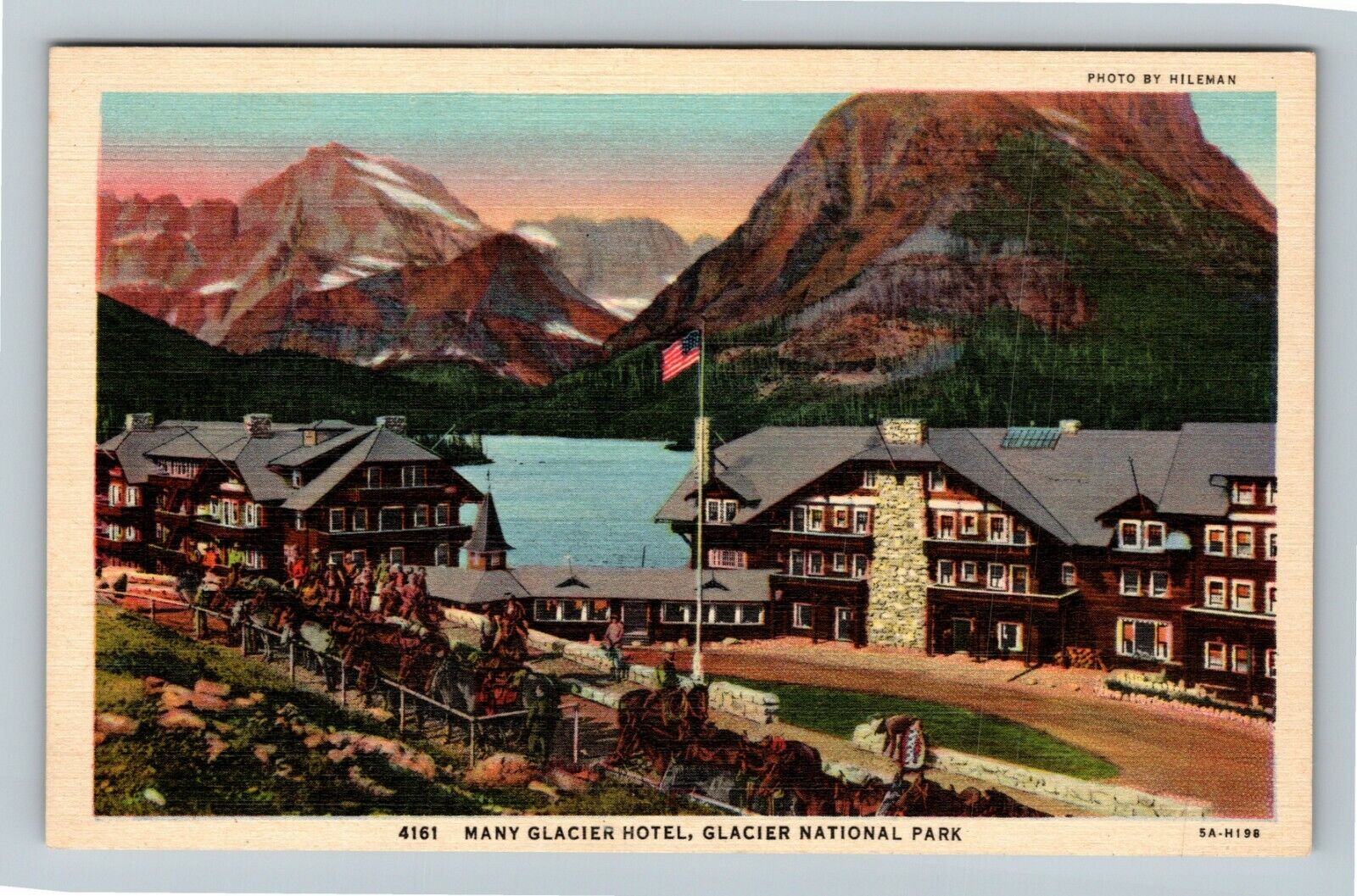 MT-Montana, Glacier National Park, Many Glacier Hotel, Vintage Postcard