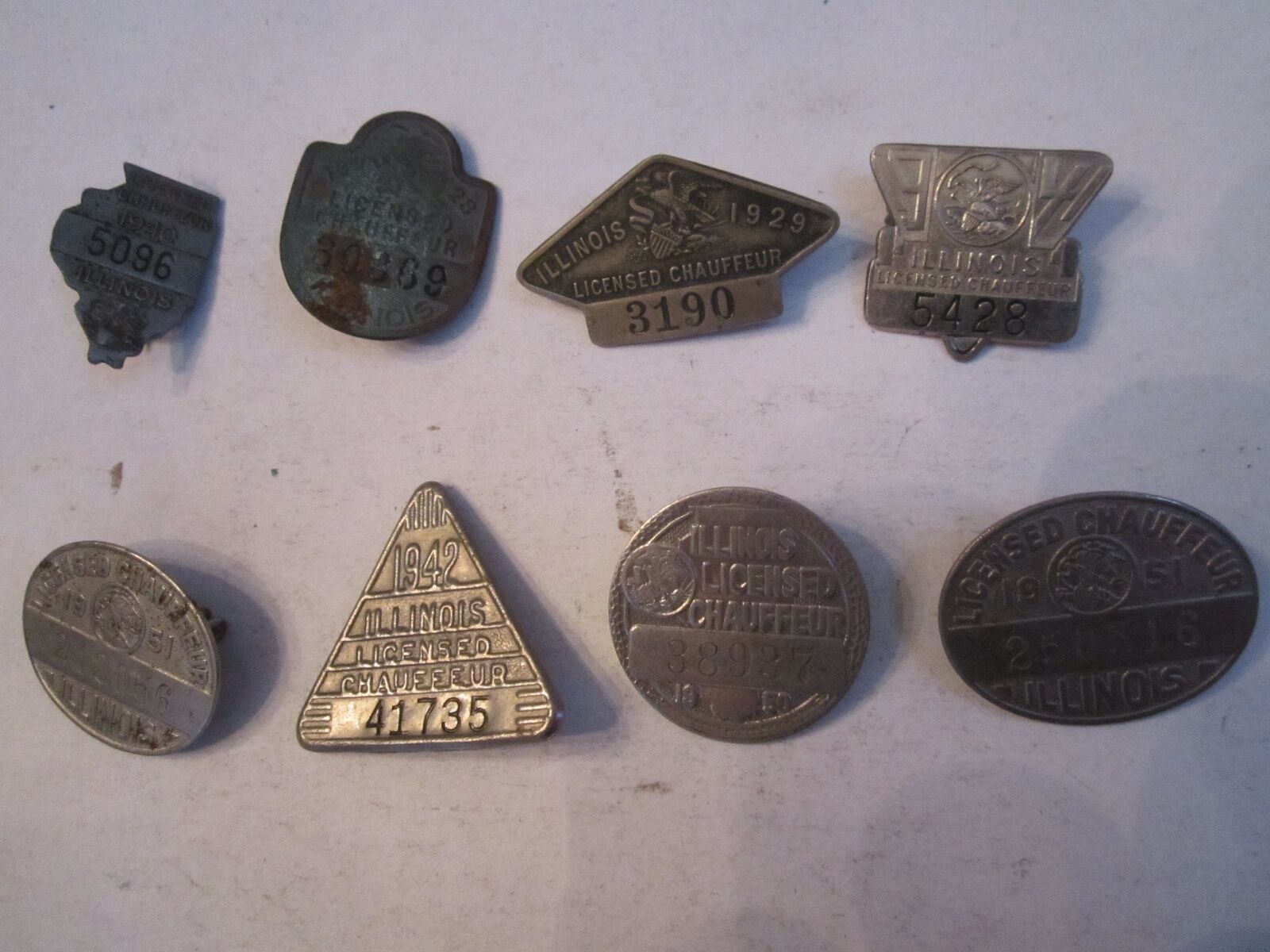 (8) 1920'S-1950'S ILLINOIS CHAUFFEUR LICENSE BADGES - SEE LIST BELOW  