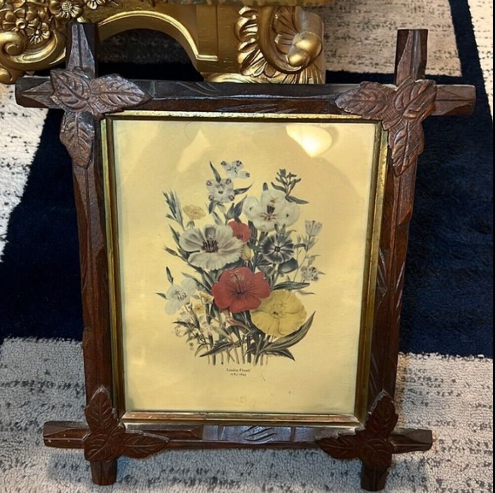 ANTIQUE ADIRONDACK VICTORIAN PICTURE FRAME WITH 19th Century LOUDON FLORALS