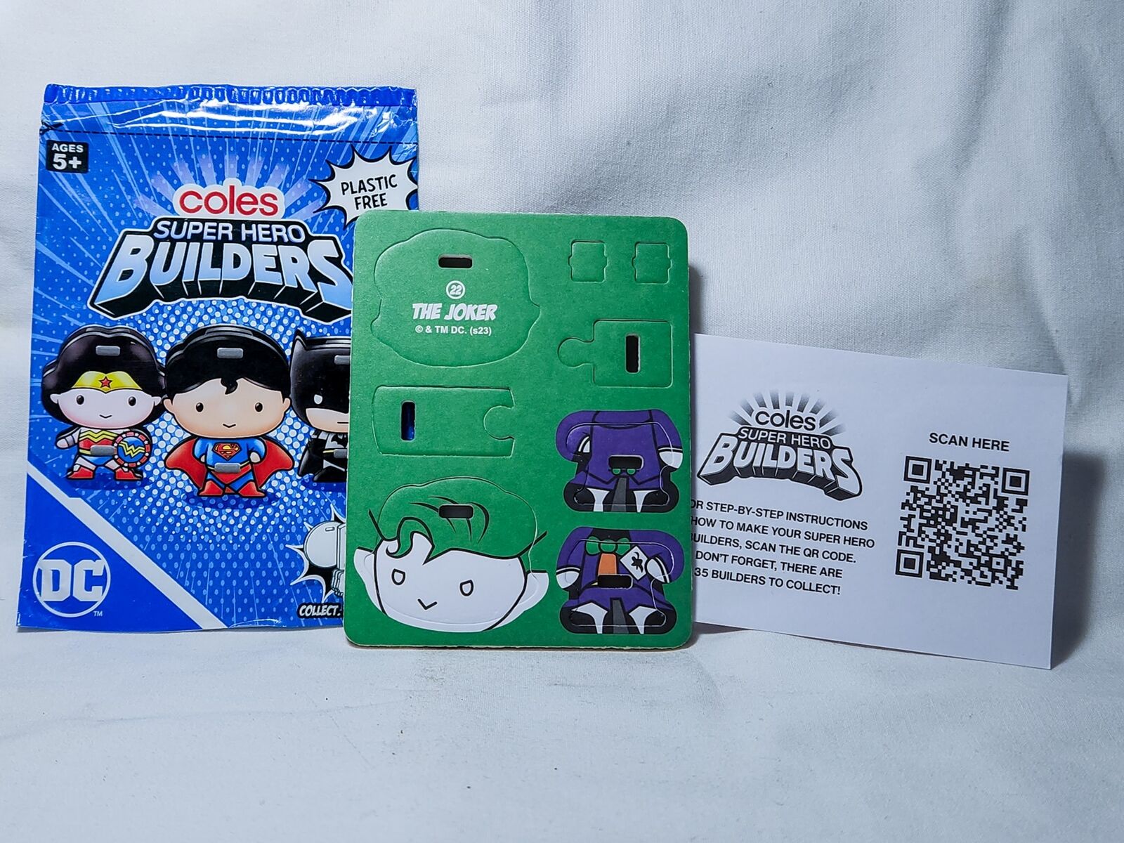 Coles DC Super Hero Builders Collectible Minifigure Card: THE JOKER