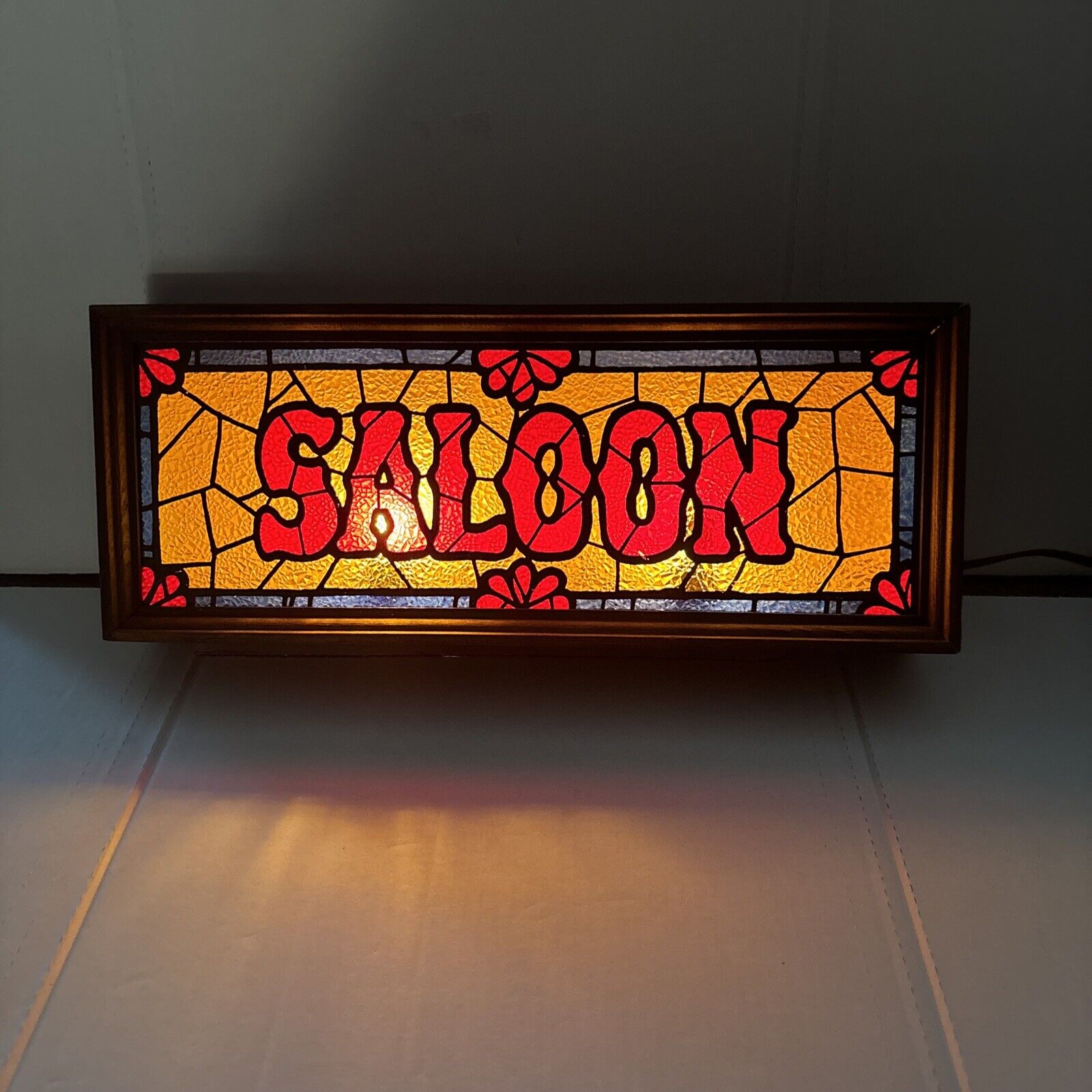 Vintage Saloon Lighted Wood & Faux Stain Glass Bar Man Cave Sign