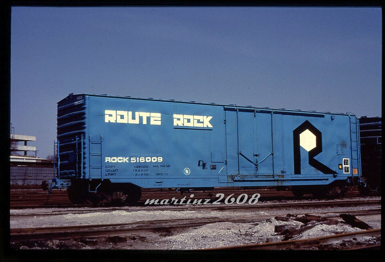 (MZ) DUPE TRAIN SLIDE ROCK (ROCK ISLAND) 516009 BOX