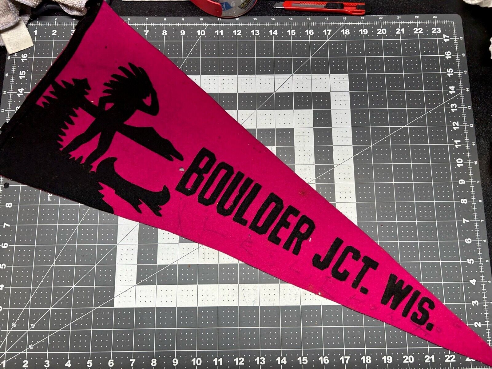 VINTAGE Boulder JCT. WIS. 24”felt pennant banner Red/Black