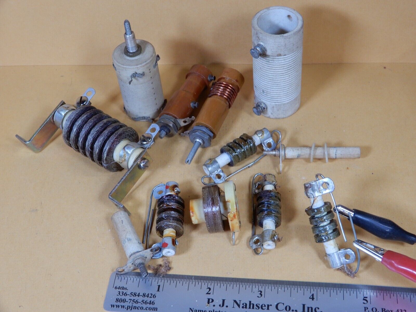 Lot of Vintage RF Radio Chokes and Coils Shown