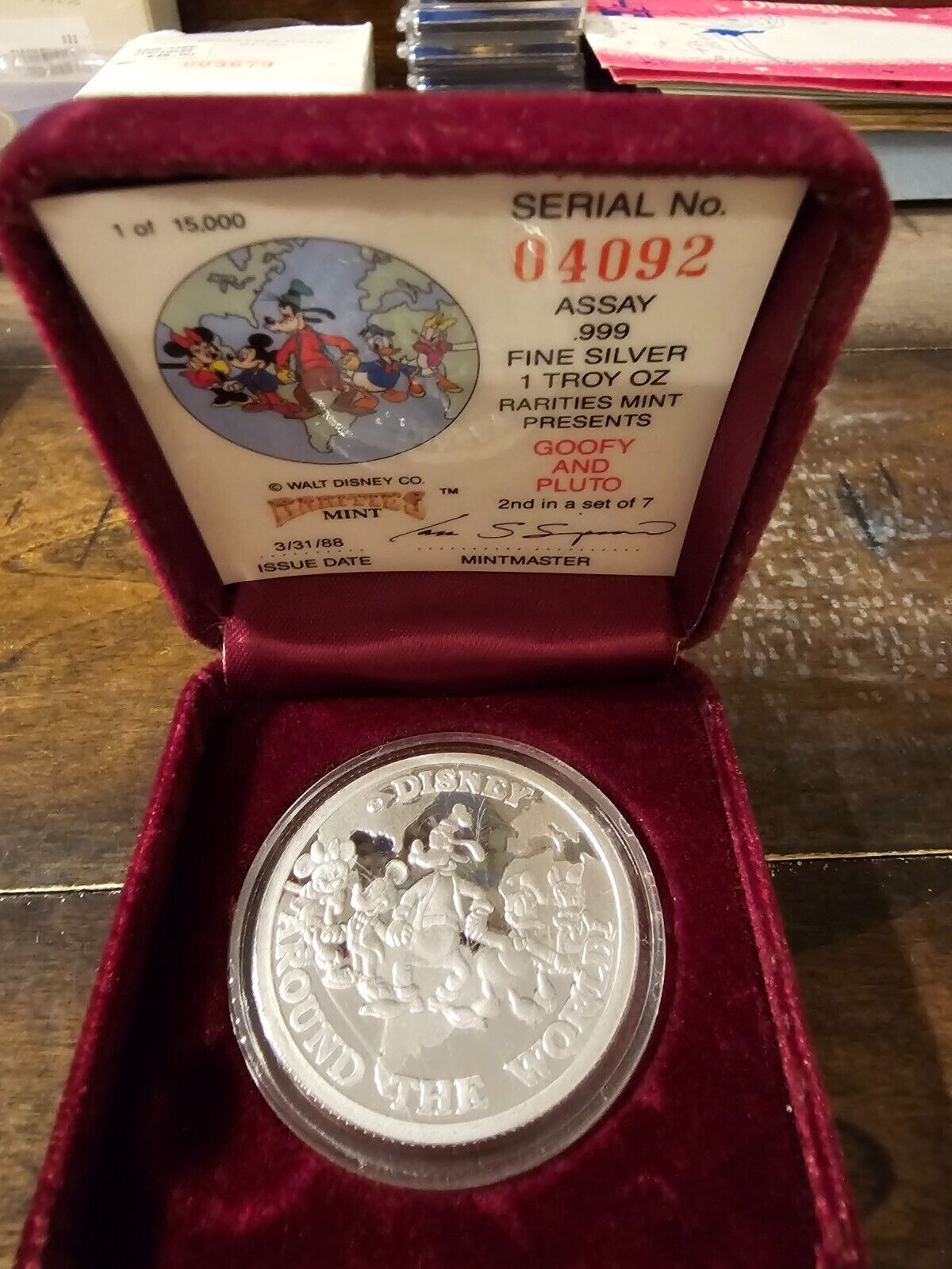 1988 Rarities Mint Goofy and Pluto .999 Fine Silver Round #04092
