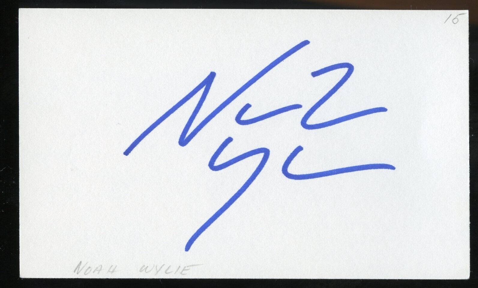 Noah Wyle signed autograph 3x5 Cut American Producer Writer Actor in series ER