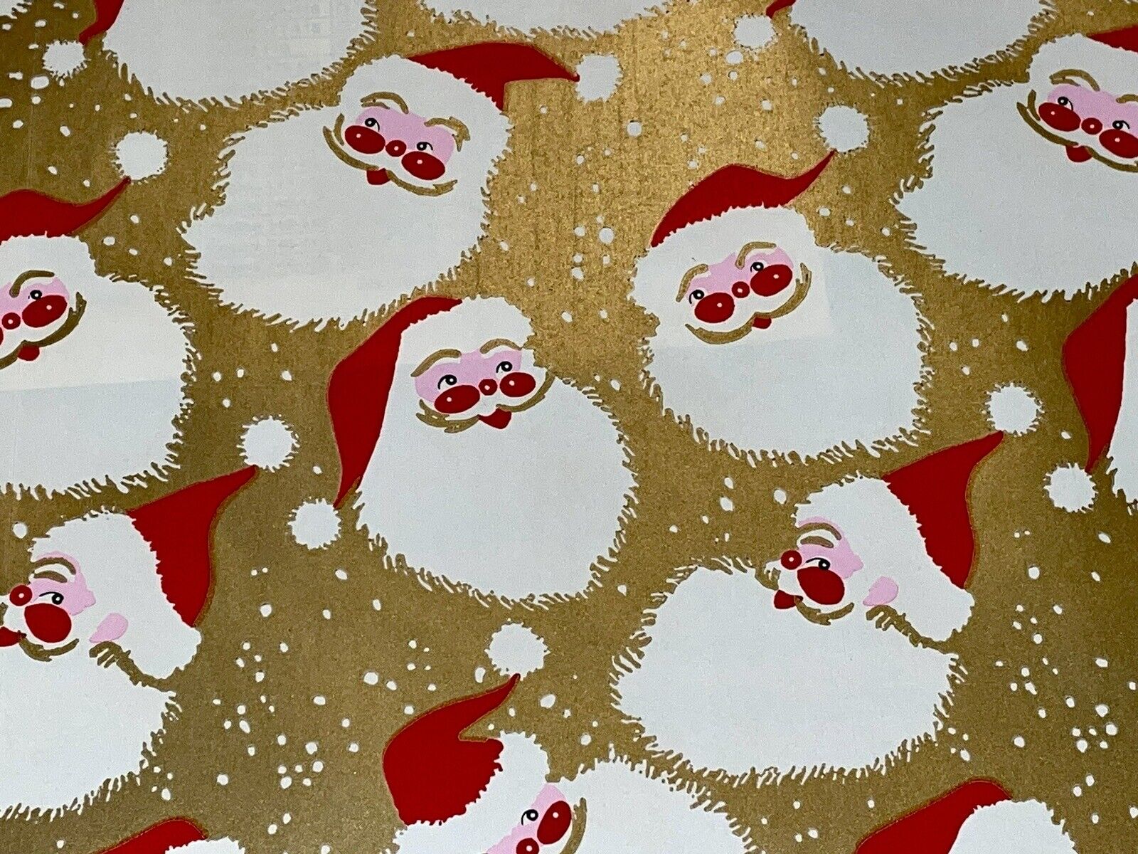 VTG CHRISTMAS WRAPPING PAPER GIFT WRAP SANTA FACES ON GOLD WITH SNOWFLAKES NOS
