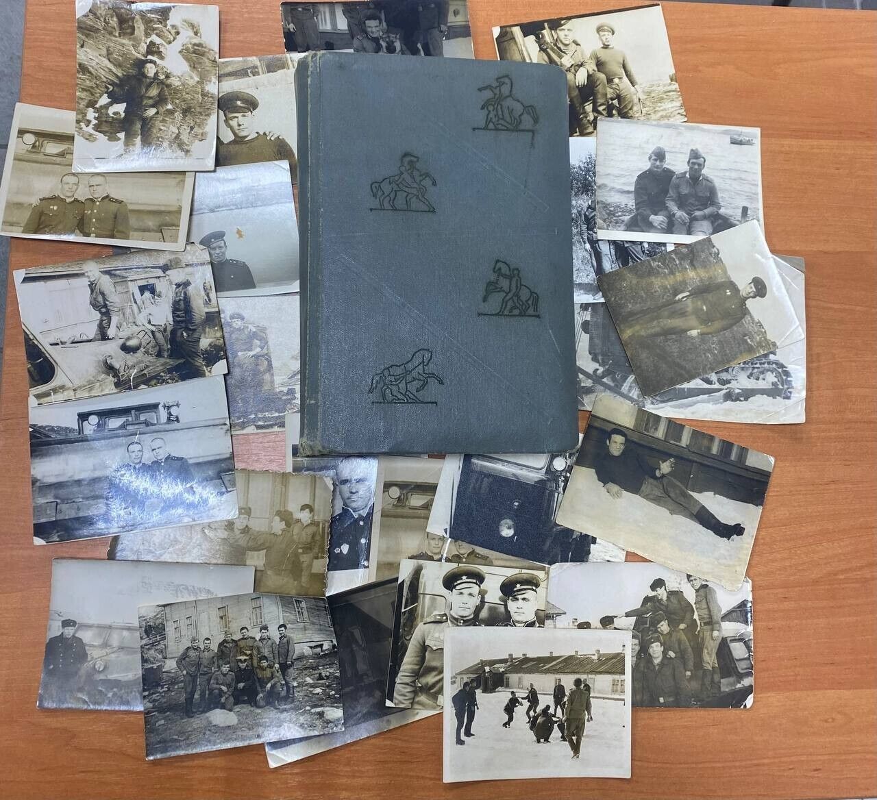 Demobilization Album of the Military 80 photos +24 separately DMB USSR #1692