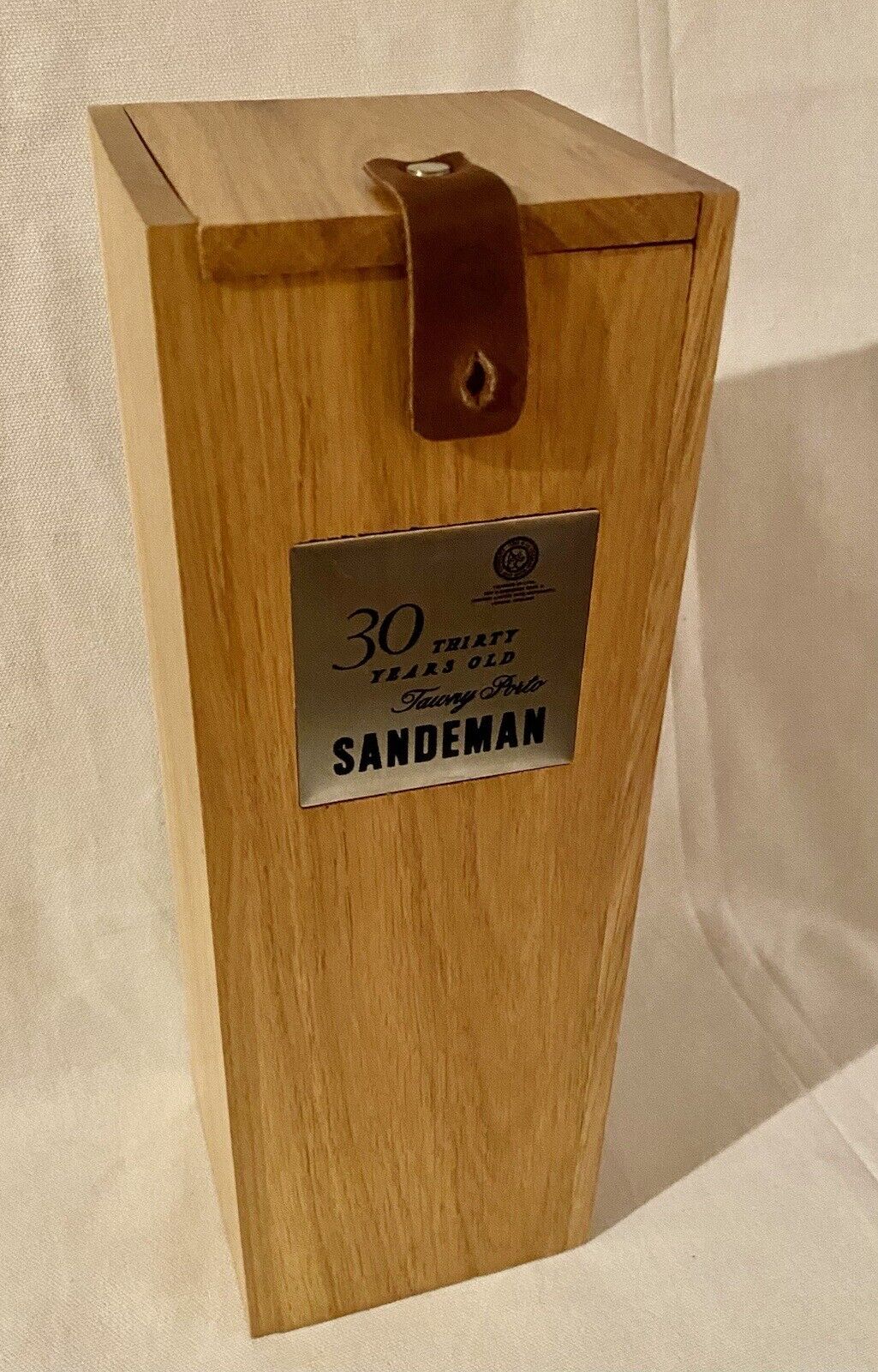 Very Rare Vintage Sandeman 30 Year Old Tawney Port box (empty, no bottle)