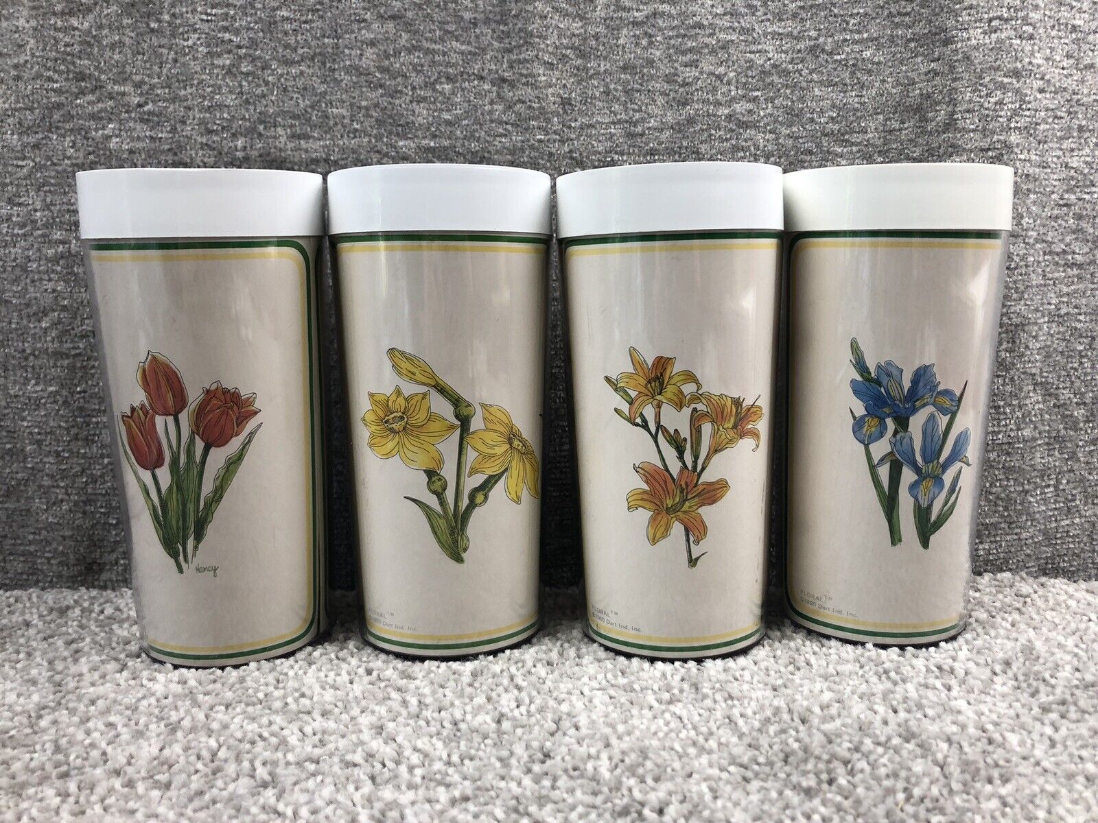 Vtg Thermo Serv Tumblers  Insulated 6\