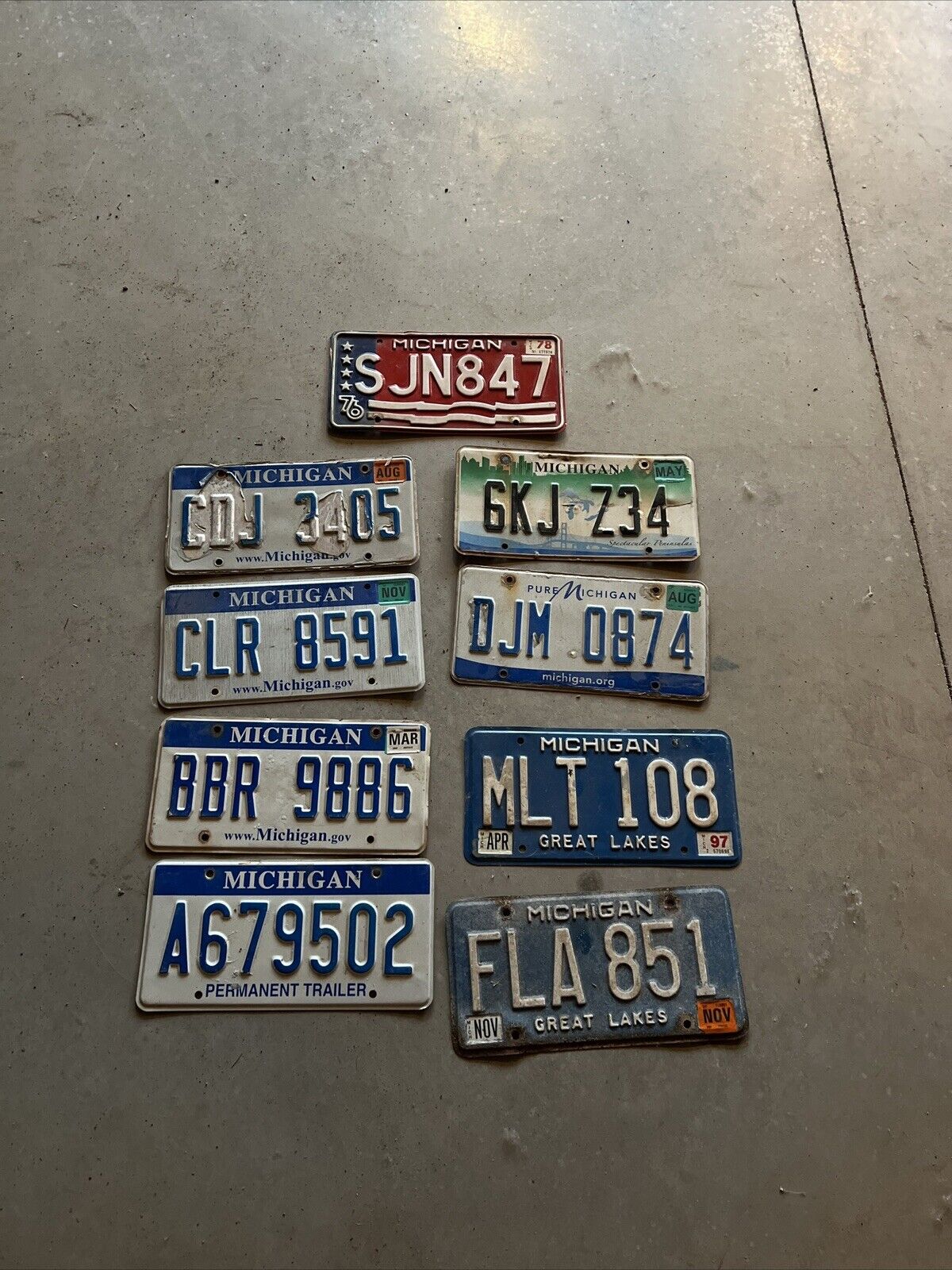 Expired Lot of 8 Michigan License Plates Auto Tags