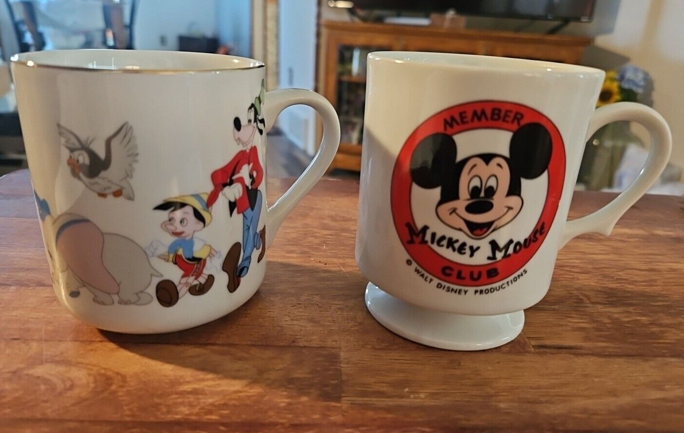 Two Vintage Disney Disneyland Mugs Mickey Mouse Club & Characters Made In Japan 