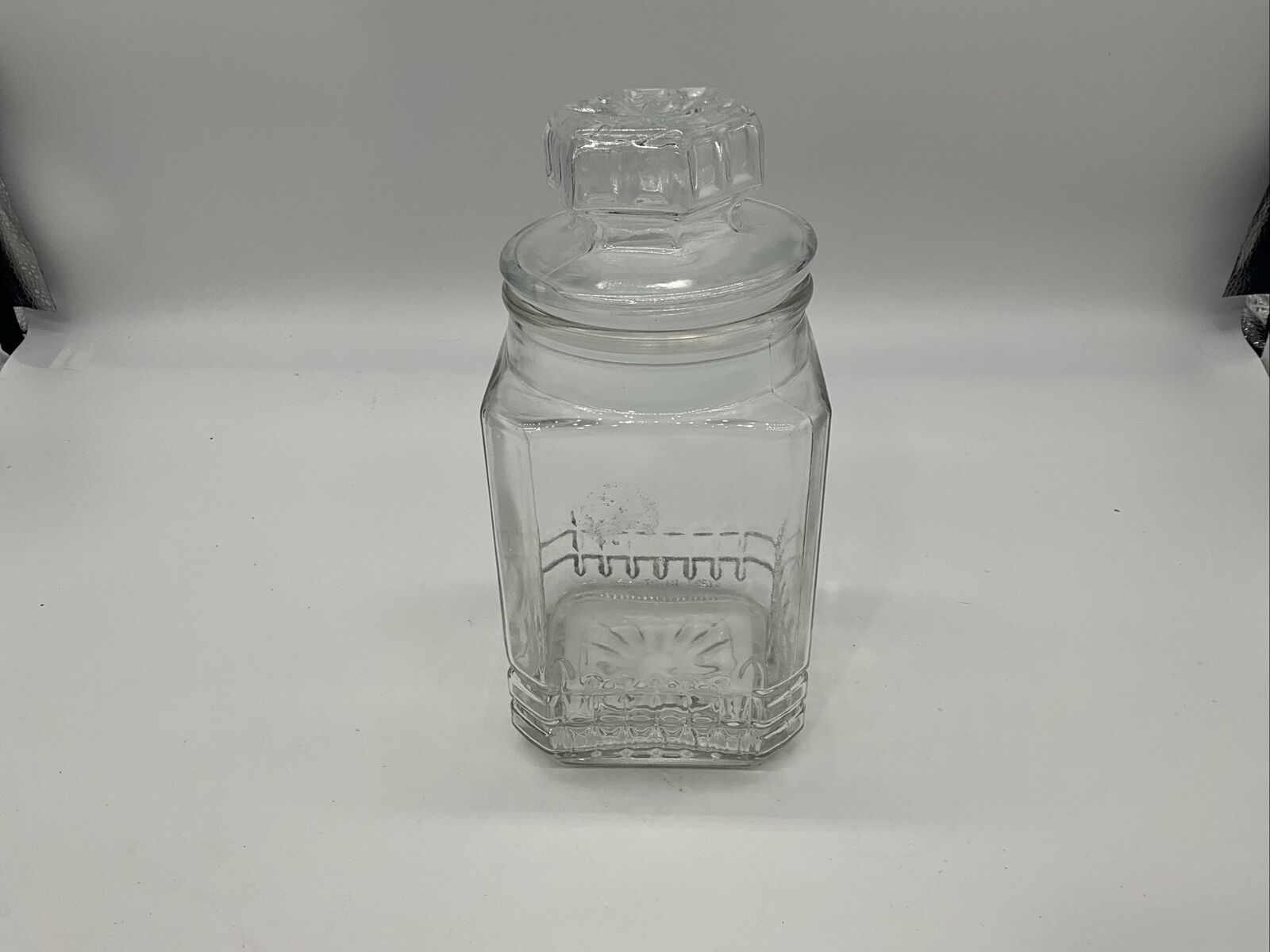 Vintage Koeze\'s 9 in. Glass Canister w/ Lid , Apothecary Jar, Kitchen Storage