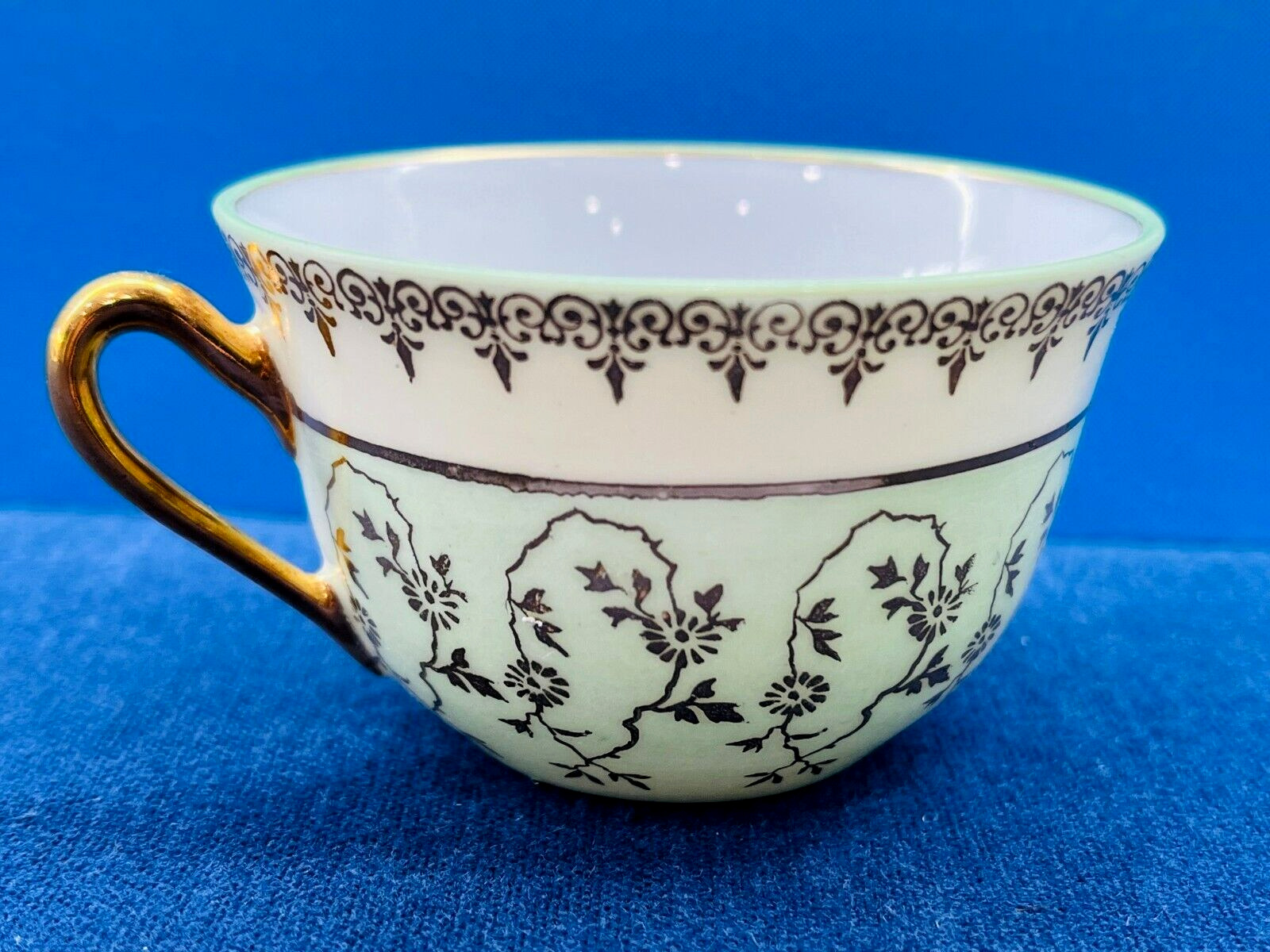 Vintage Limoges Mini Coffee Tea Porcelain Cup Edite Par Gout De Ville France