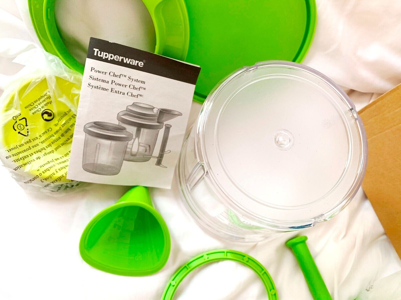 TUPPERWARE Power Chef System Extra Chef FOOD PROCESSOR 1.35L Green NEW in Box