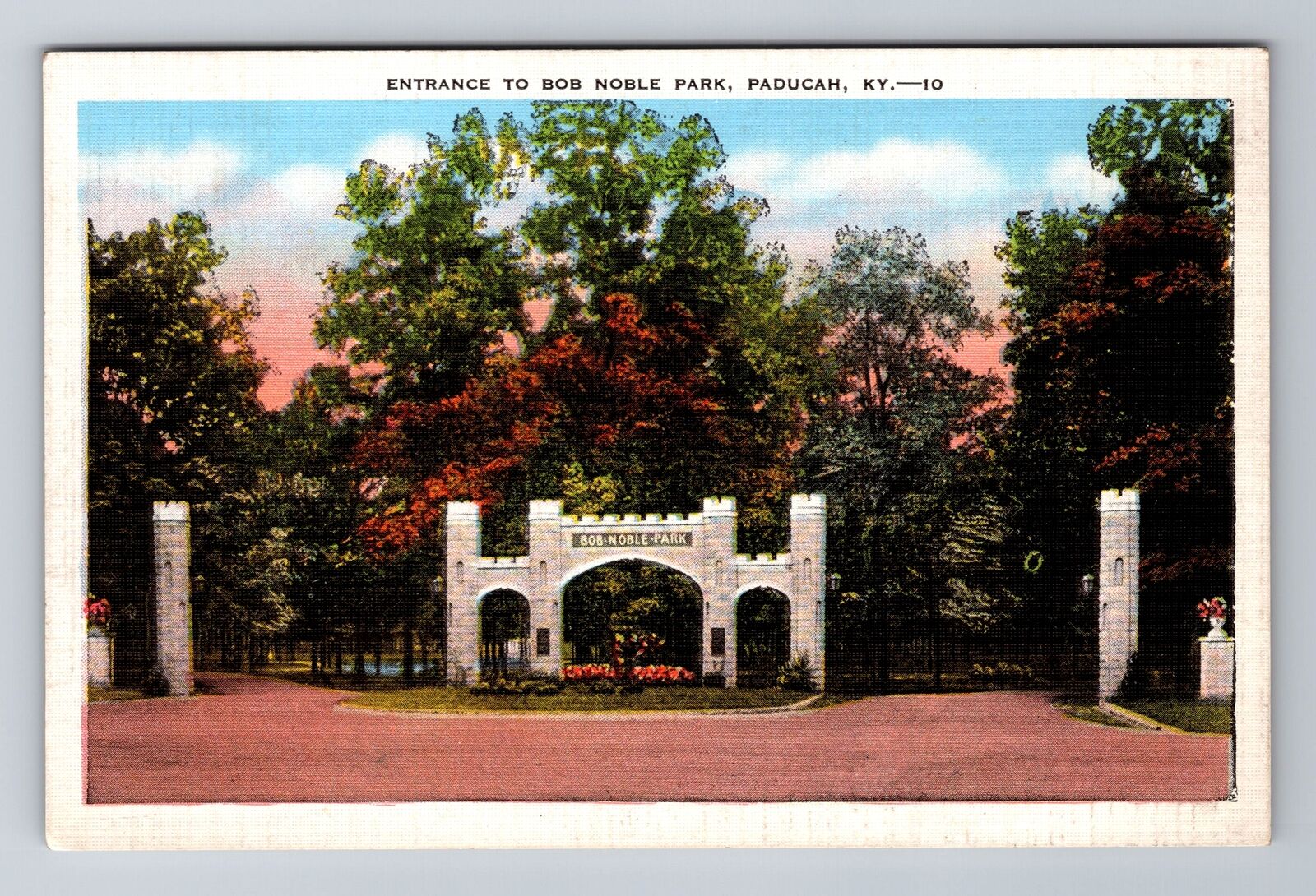 Paducah KY-Kentucky, Bob Noble Park Entrance, Antique Vintage Souvenir Postcard