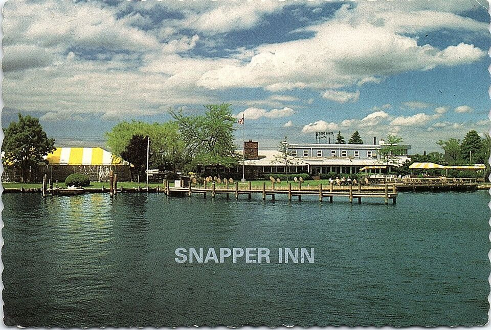 Vintage Snapper Inn on The Connetquot River Long Island New York PCB-2A
