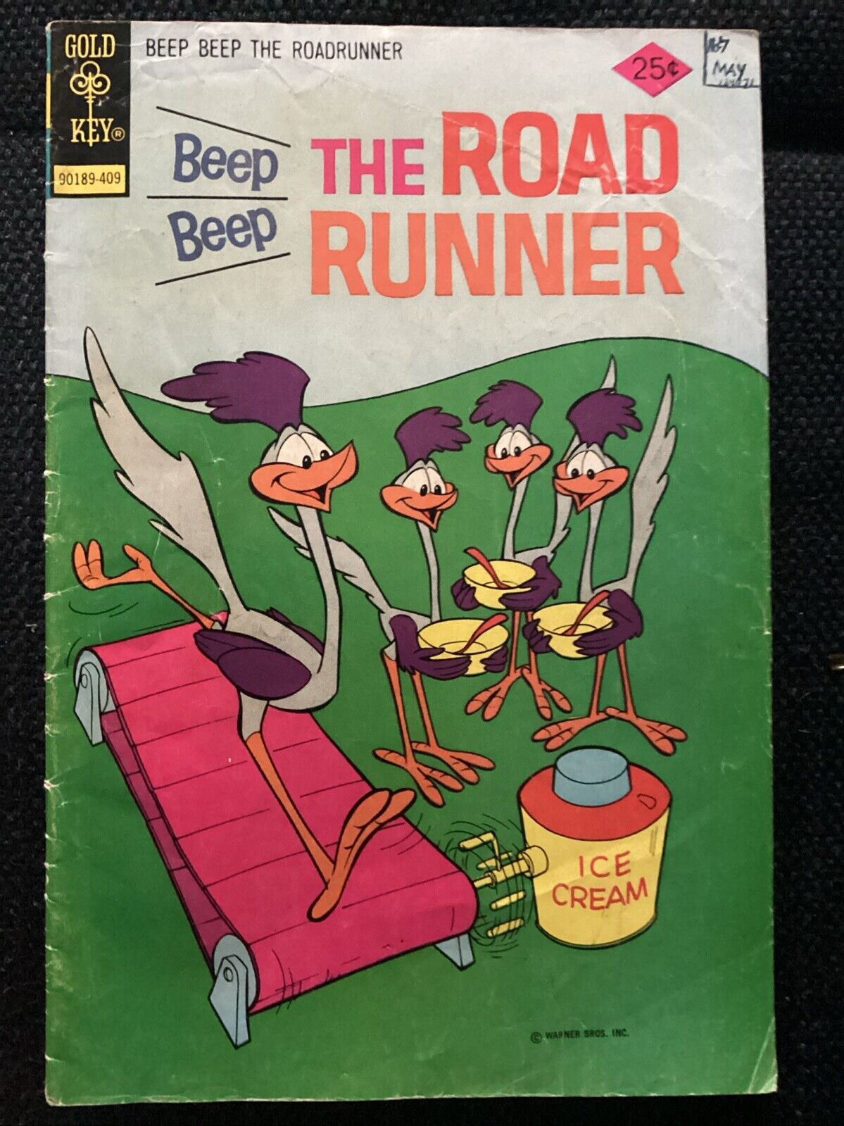 BEEP BEEP THE ROAD RUNNER #45 (Gold Key. 1974) Combined Shipping Saves You Money
