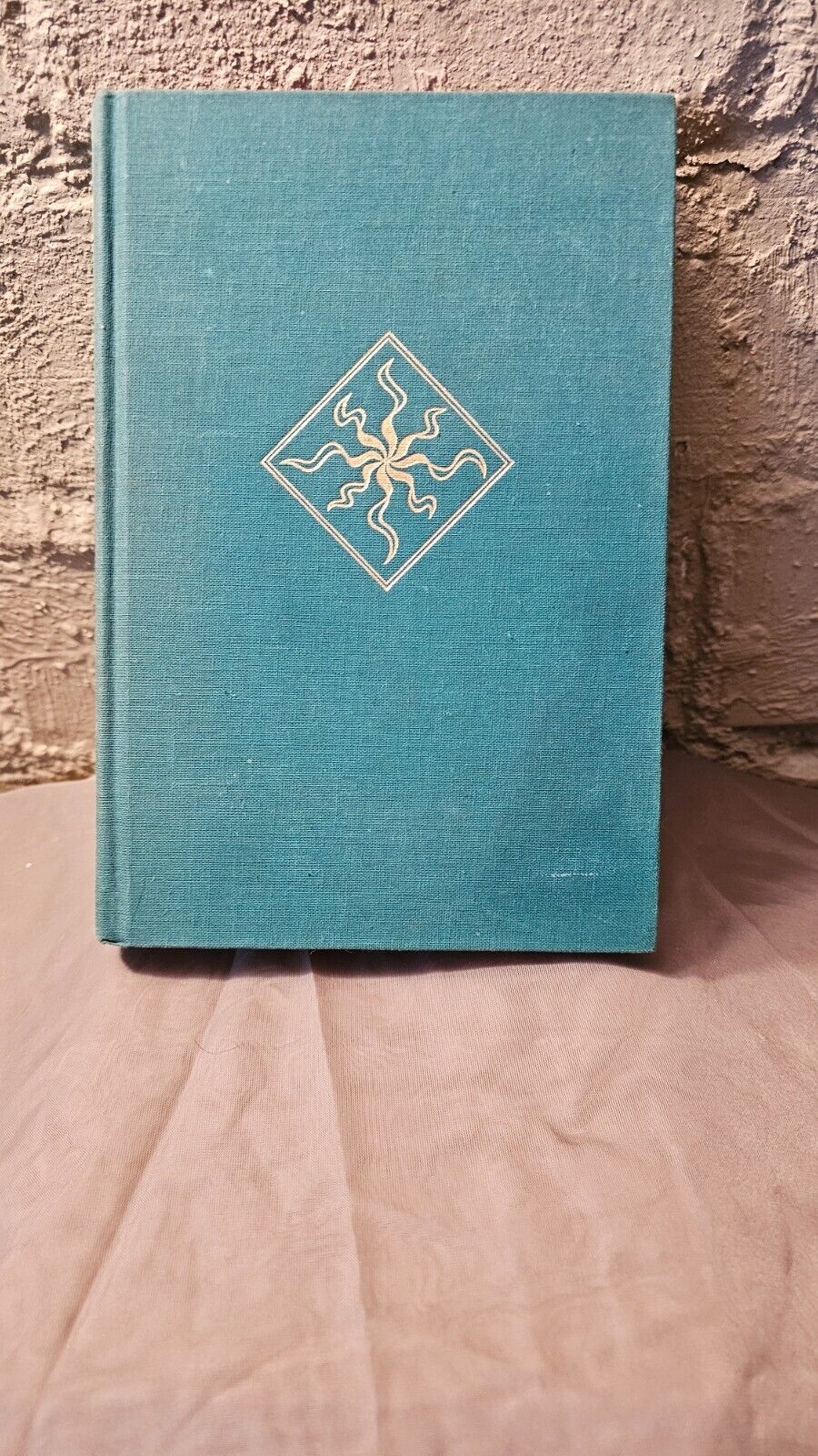 J.R.R. Tolkien The Silmarillion HC 1977 First American Edition Map Intact