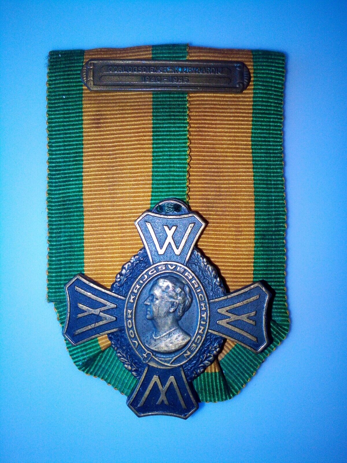 WW2 Dutch Commemorative War Cross with Clasp, 1940-1945