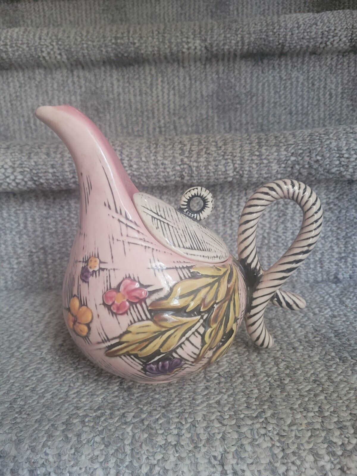 HULL Pottery MCM Blossom Flite Pink Basket Weave Tea Pot T14 Rope 1955 Whimsy