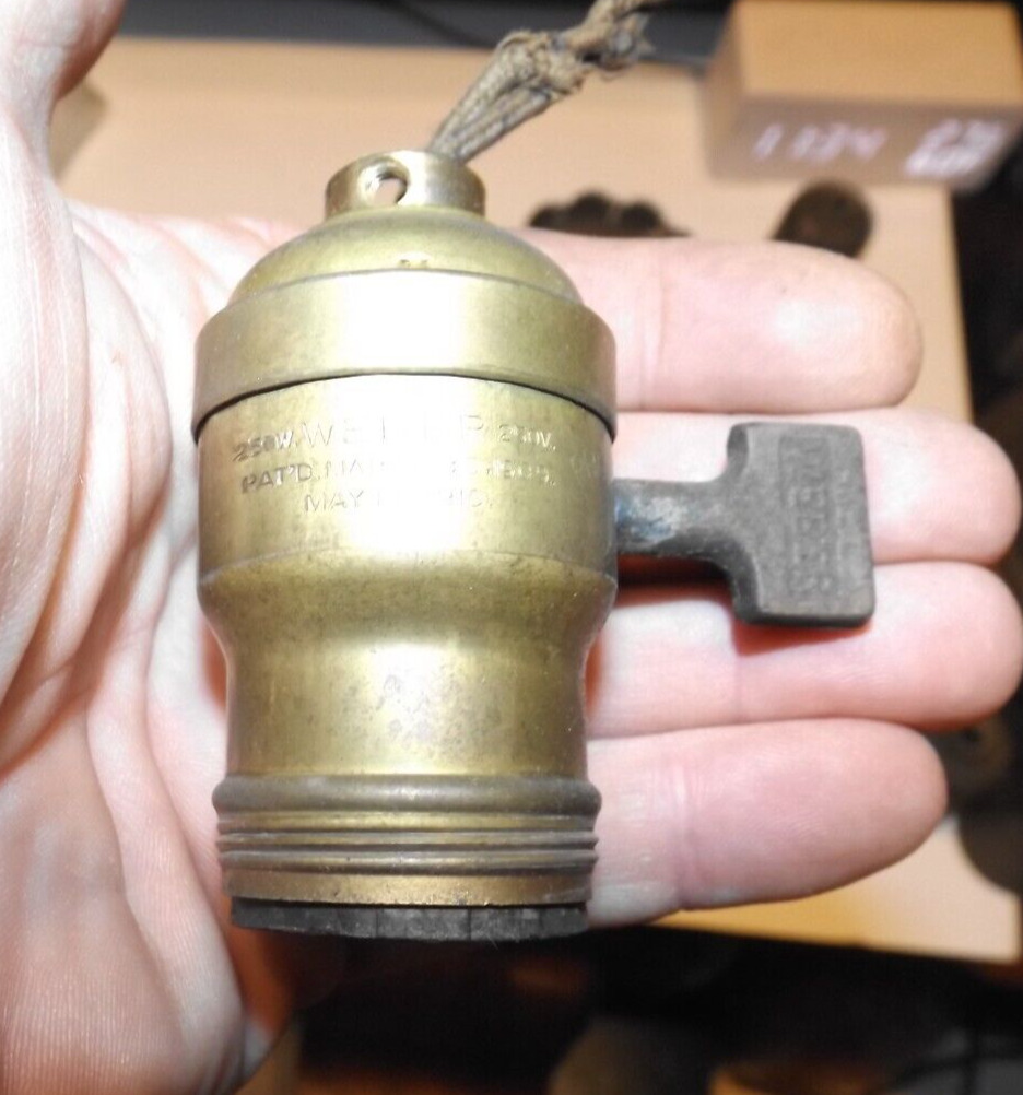 Antique 1930s Weber Brass Fatboy Paddle Lamp Light Socket Original cond. Tested