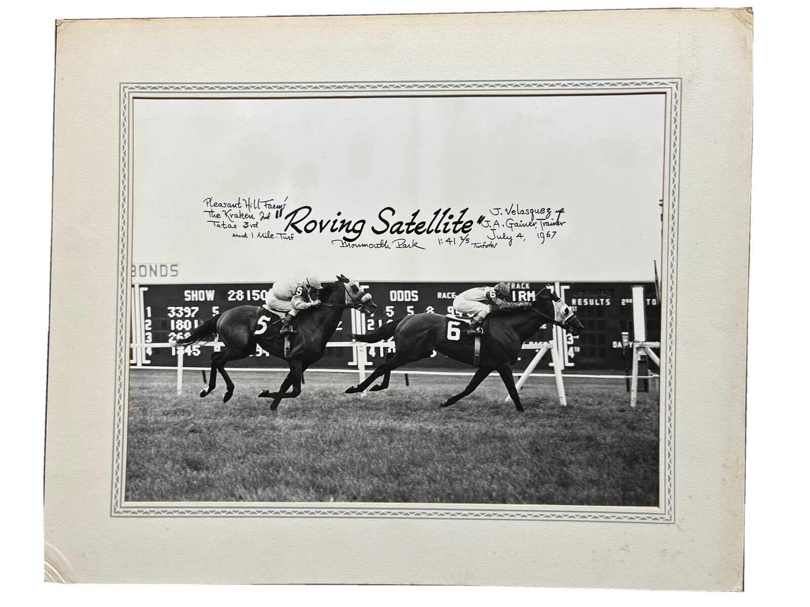 Rare Turfotos Horse Racing 1967 “Roving Satellite” 11”x14” Mounted Photograph