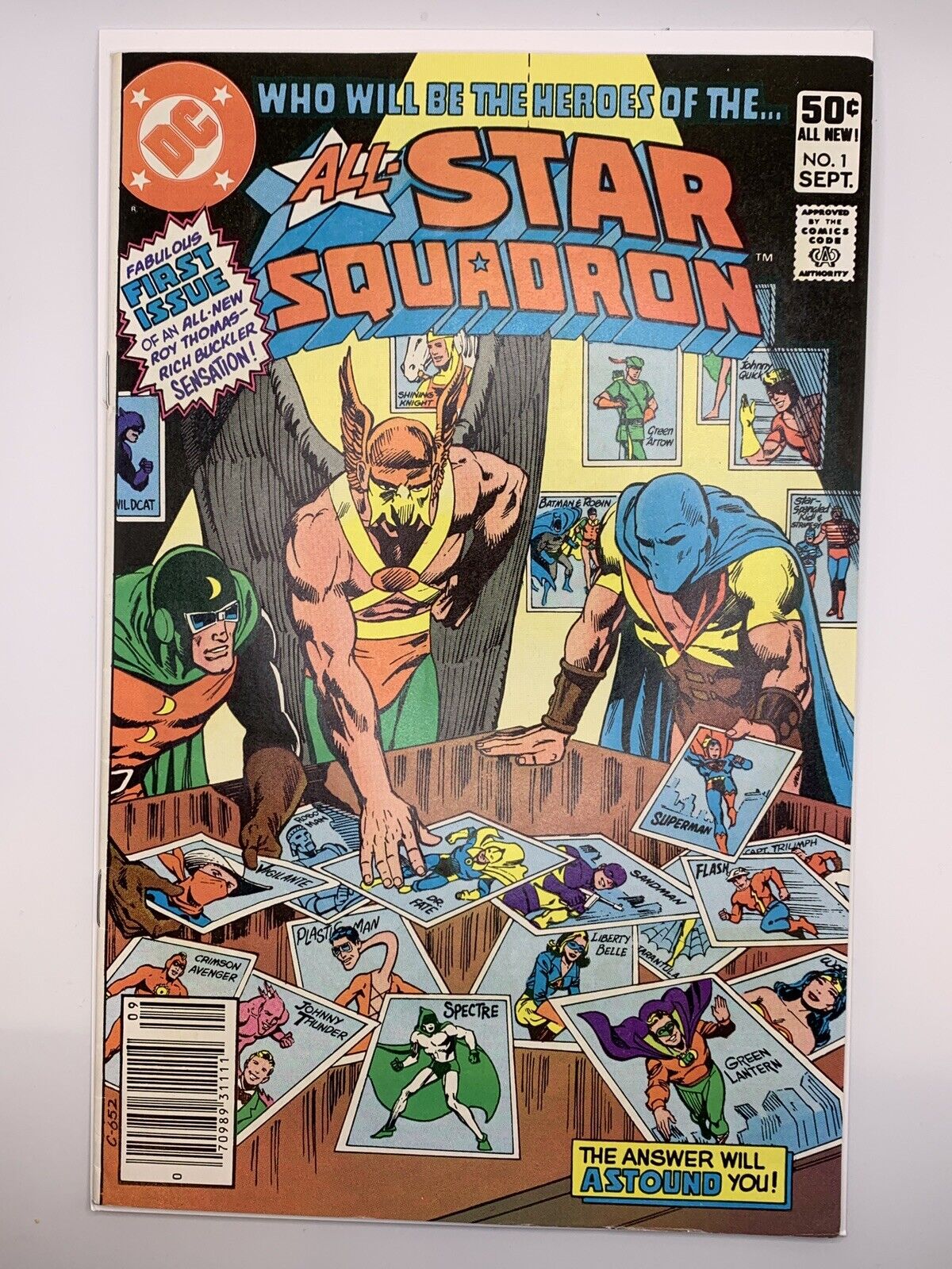 All-Star Squadron #1 DC Pub 1981 The World on Fire  Newsstand