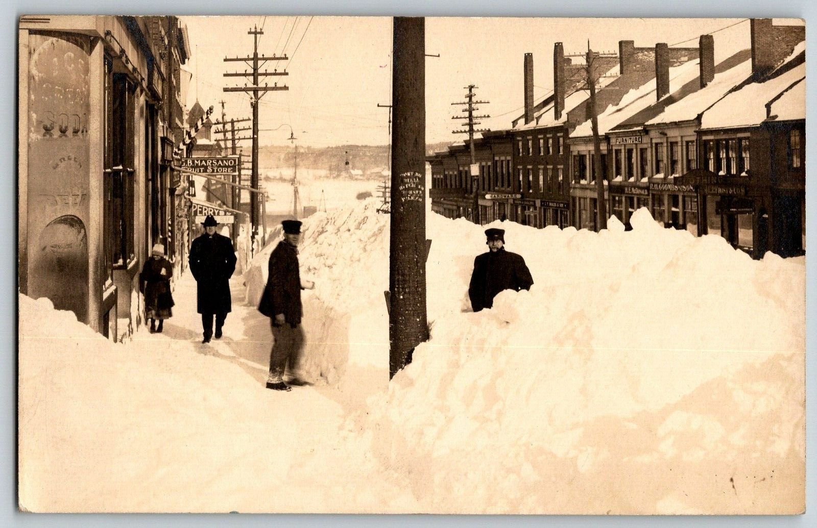 RPPC Real Photo Postcard - Maine, Belfast - Storm of Jan. 5, 1912, About 3 Ft