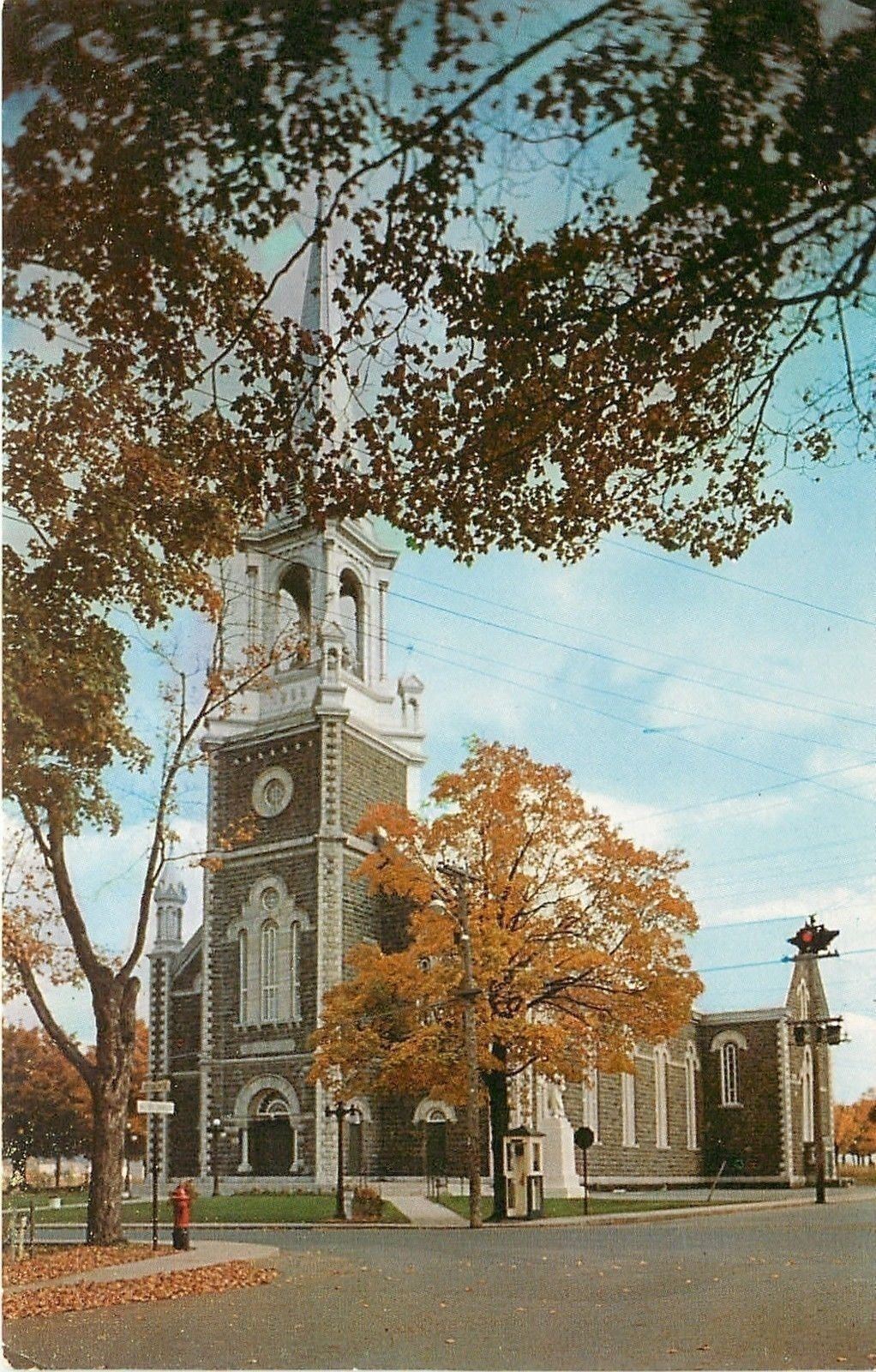 Plessisville Quebec~La Perle des Bois-Francs~L'Eglise St Calixte~1950s