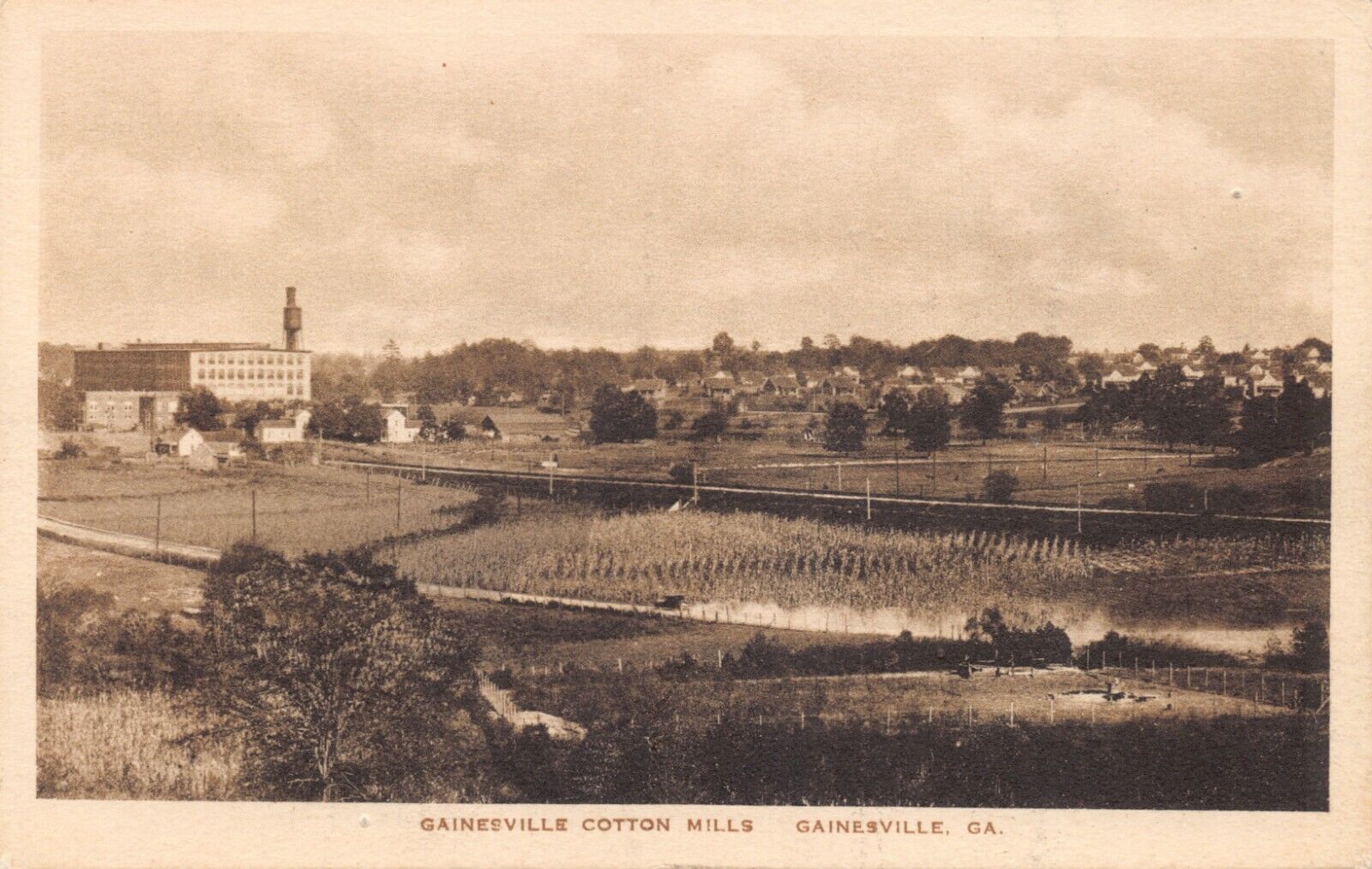 GA~GEORGIA~GAINESVILLE~VIEW OF COTTON MILLS AND MILL TOWN~C.1925