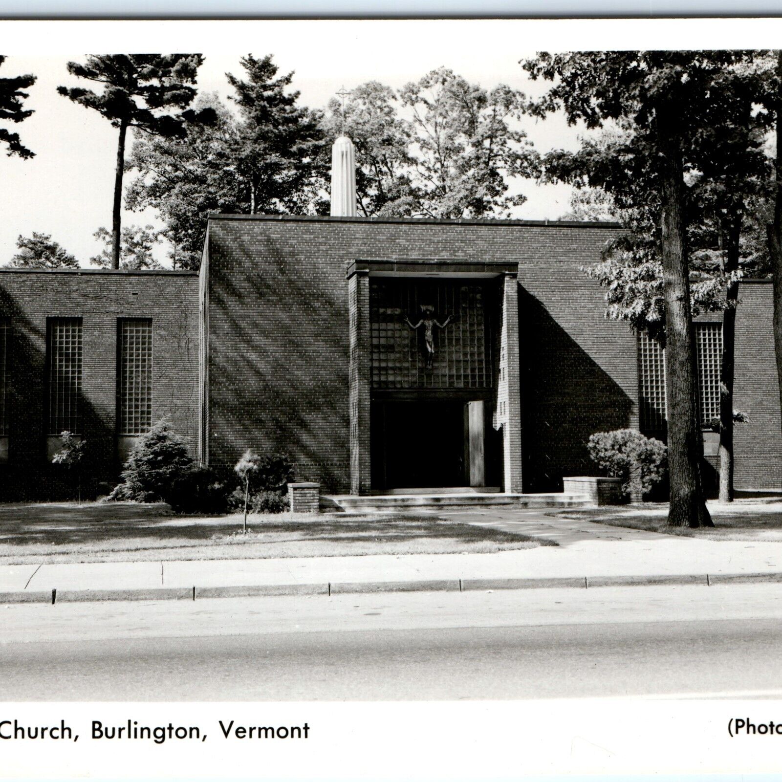 c1950s Burlington, VT RPPC Saint Mark's Church Jary Real Photo Postcard Vtg A113