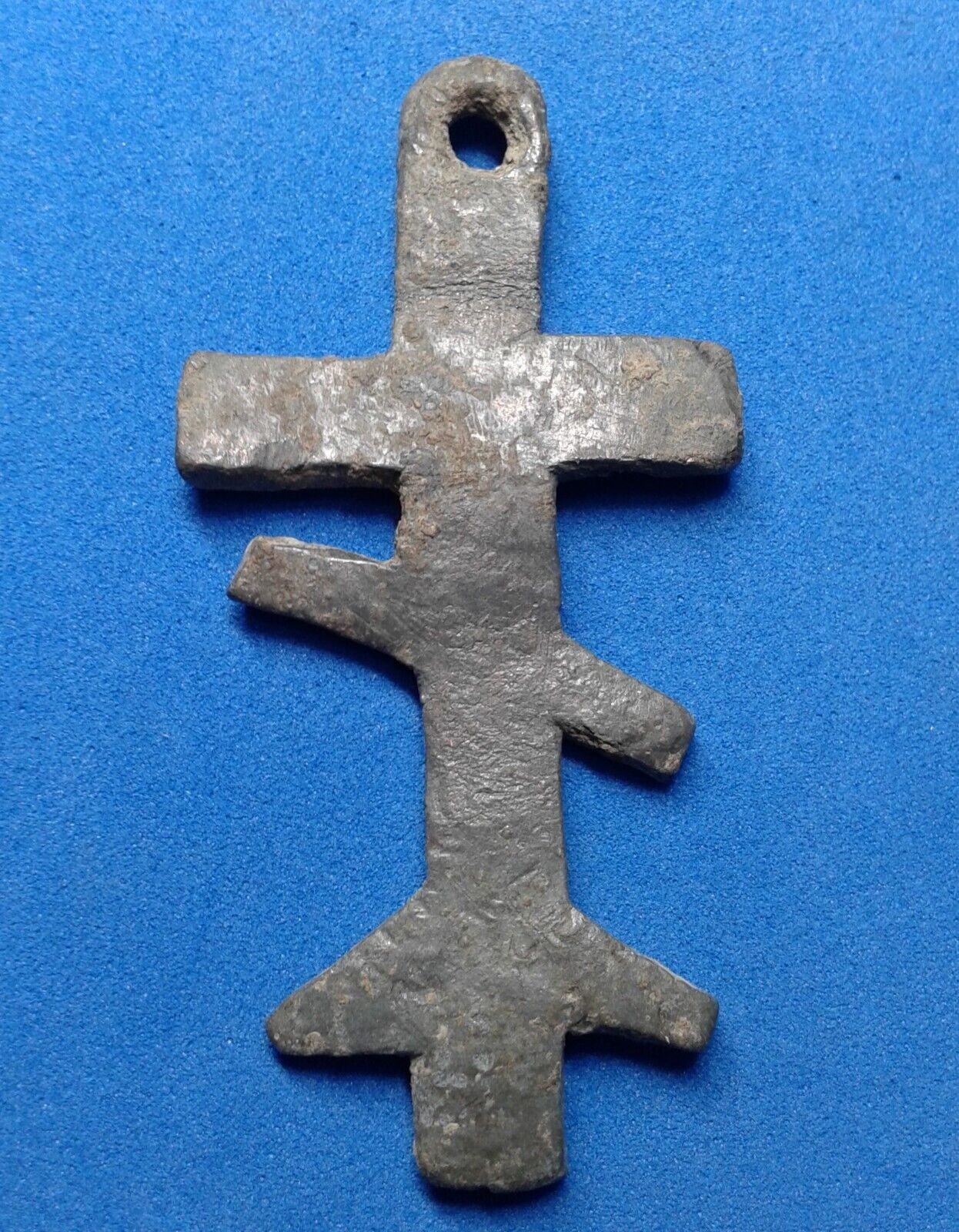 Ancient Leaden Cross 9th to the mid-13th century. 