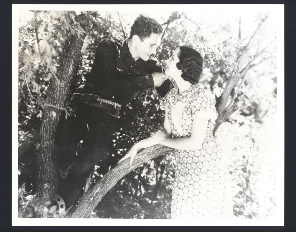 BOB STEELE & DORIS HILL In GALLOPING ROMEO ca 1933 Candid Vintage Photo ACTOR