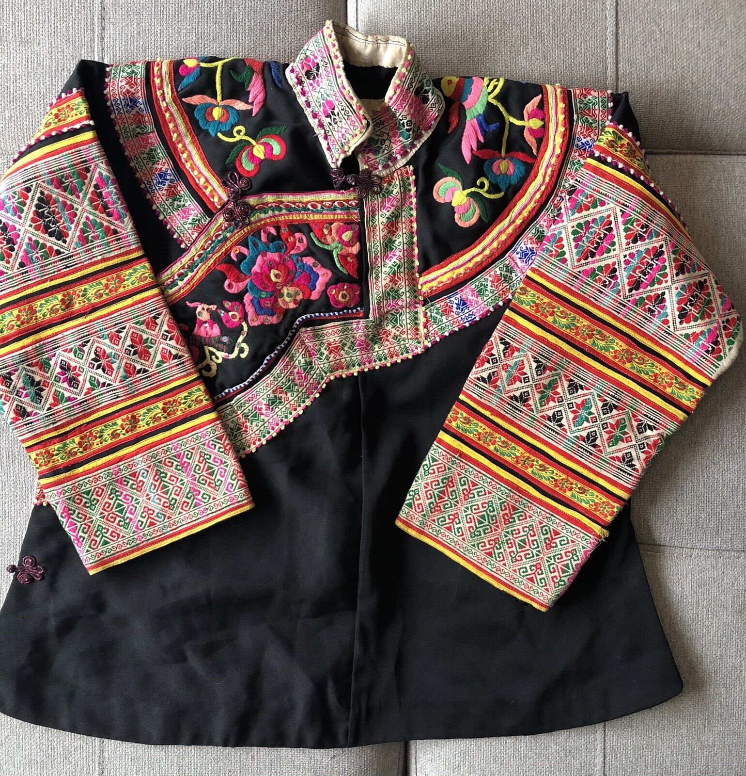 Vintage Hmong Chinese Shirt 