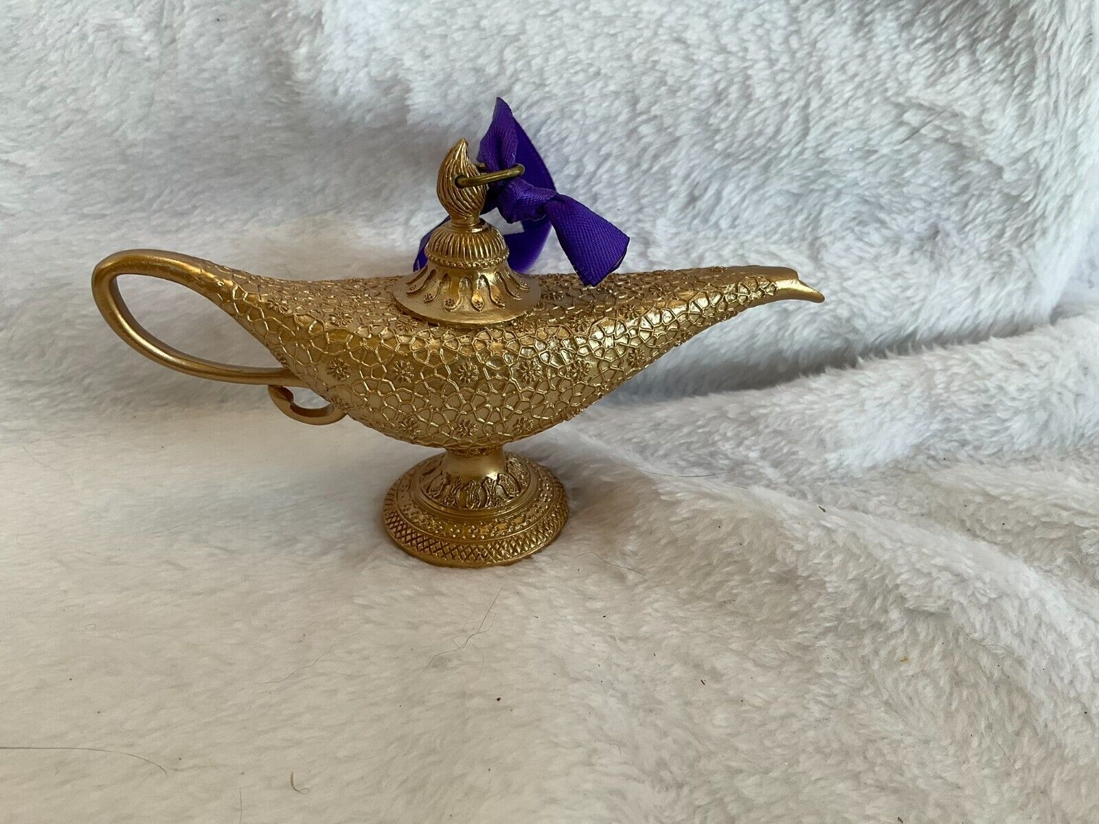 Disney Aladdin Magic Lamp Ornament