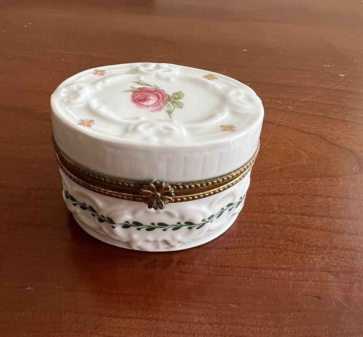 Philippe Deshoulieres Porcelaine de Limoges Floral Trinket Box